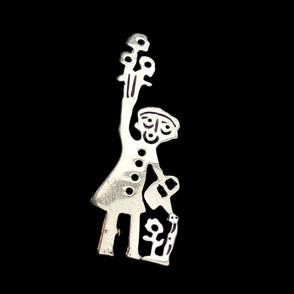 Signed ES@92 Sterling Silver 925 Gardener Man w/ Flowers Brooch Pin